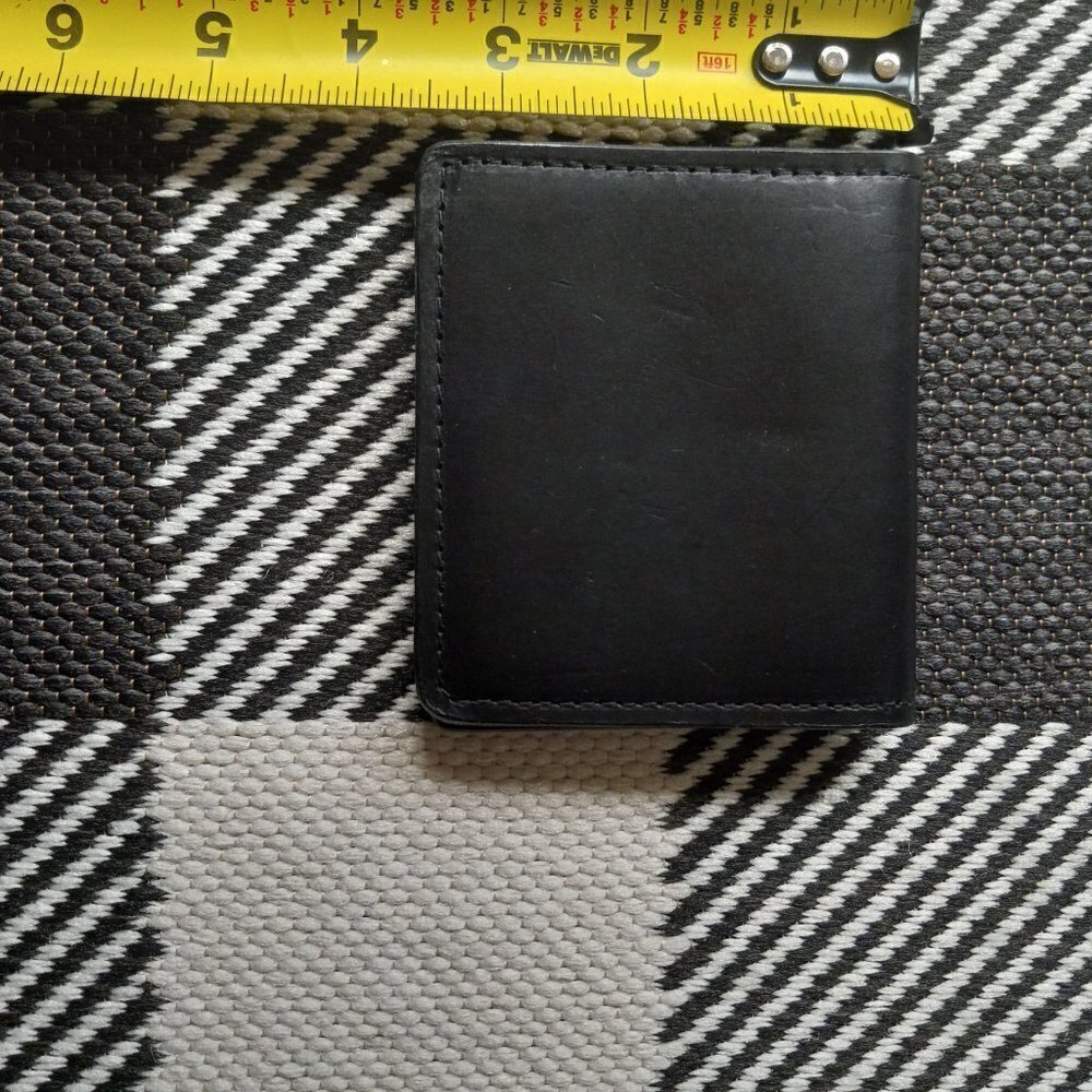 Leather Badge Wallet - Picture 4 of 5